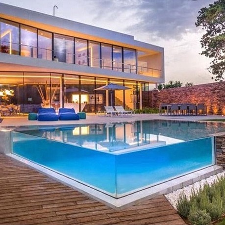Produttore e installatore di pareti per piscine in acrilico trasparente Esperto nella costruzione di piscine in acrilico - Leyu