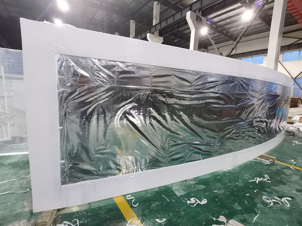 Leyu is a manufacturer of acrylic swimming pools and an expert in swimming pool construction - Leyu