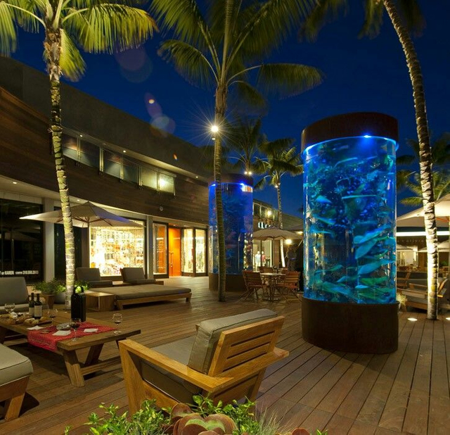 Конечно поставен морски акрилен аквариум од 1.000 галони Monster - Леју 