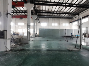 Emombe'u nd&eacute;ve heta &aacute;ngulo guive mba'&eacute;repa jaipuru acr&iacute;lico vs. vidrio - leyu 