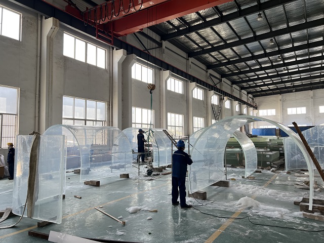 ልዩ የሆነ ቁሳቁስ አክሬሊክስ ሉህ ለ Aquariums በብጁ ቅርጽ