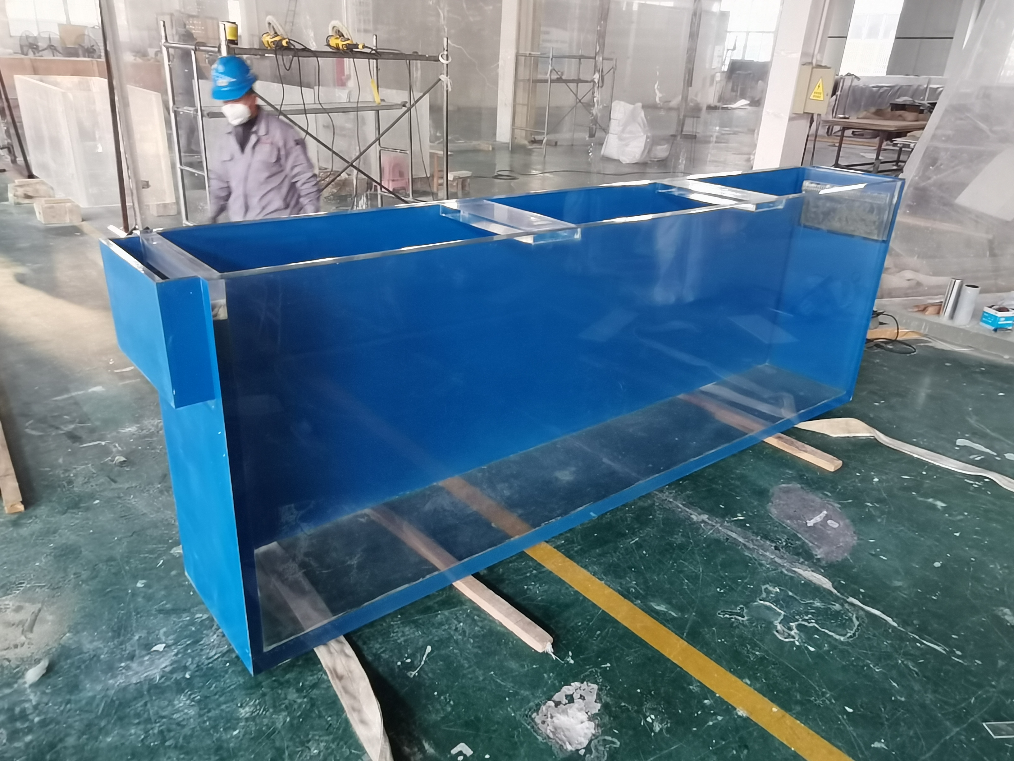 Profesionalni proizvođači i graditelji akrilnih akvarija po narudžbi - Leyu 